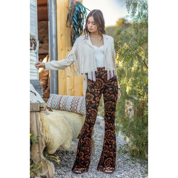 SOLD OUT Ivory Faux Leather Suede Fringe Cropped Western Boho Moto Jacket - Picture 5 of 7